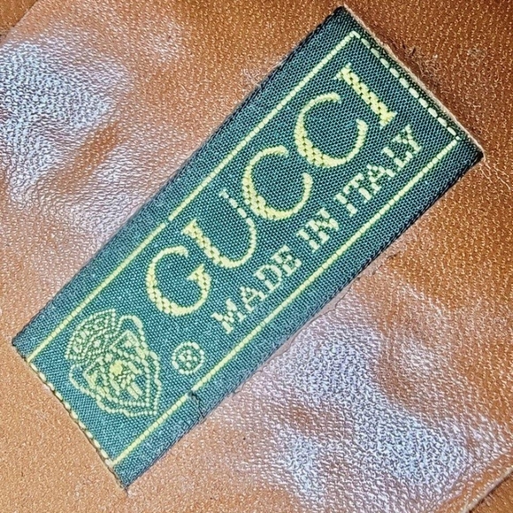 Gucci Men's Leather Cap Toe Oxfords - Picture 6 of 8